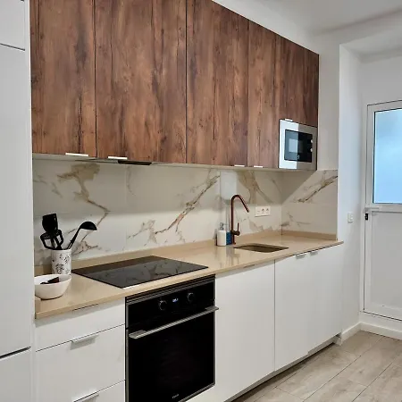 Apartamento Reino Vlc - Centrico Y Amplio Piso Valencia